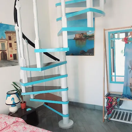 Jacuzzi E Terraces ゲストハウス 3*