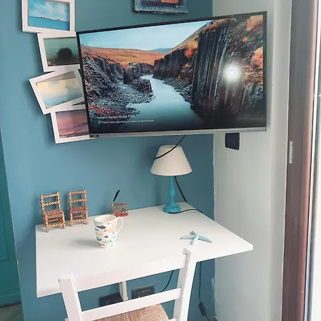 Jacuzzi E Terraces ゲストハウス モンデッロ