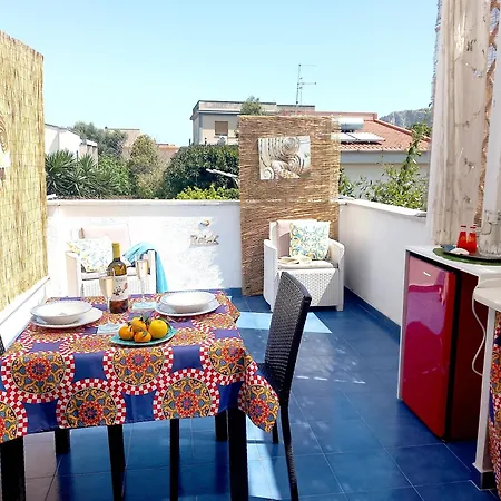 ゲストハウス Jacuzzi E Terraces モンデッロ